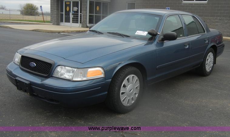 Ford Crown Victoria 2008 #4