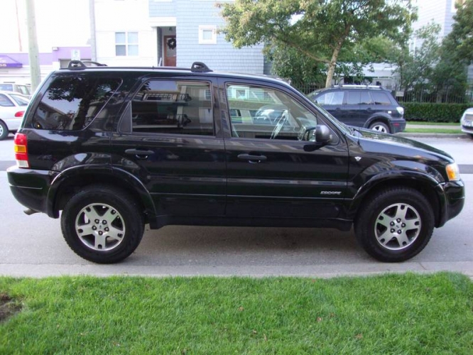 Ford Escape XLT Midnight #46