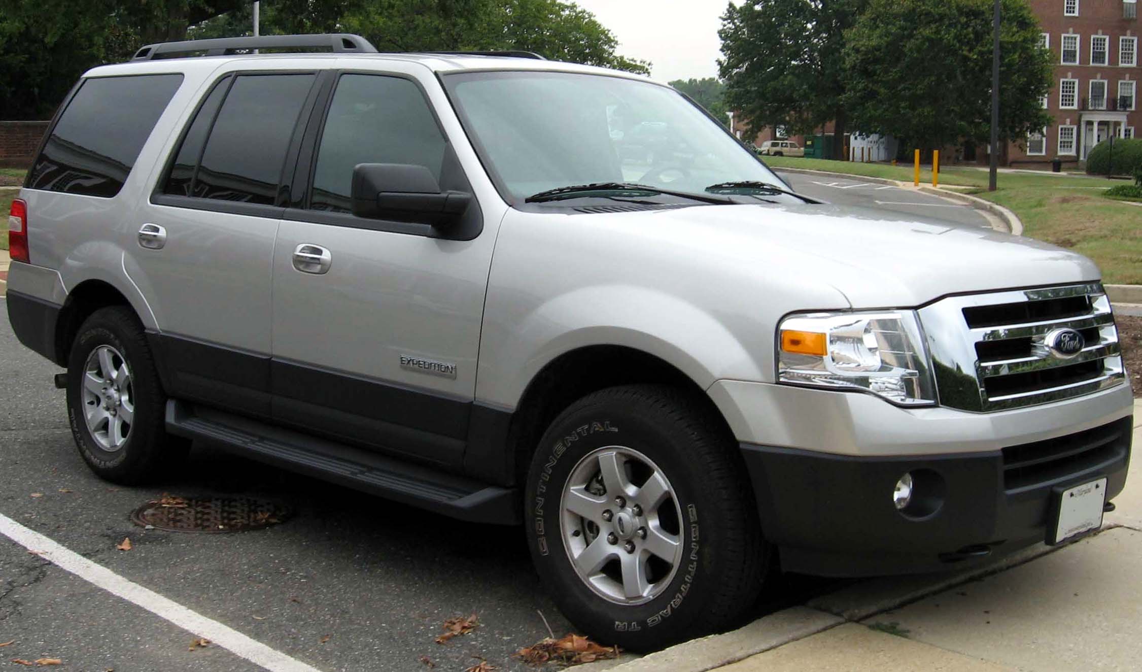 Ford Expedition XLT #19