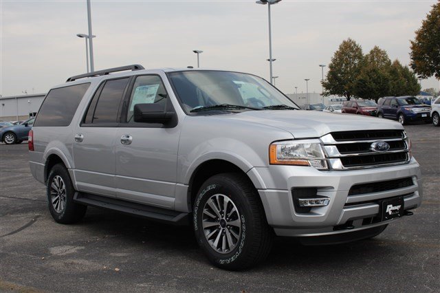 Ford Expedition XLT Sport #24