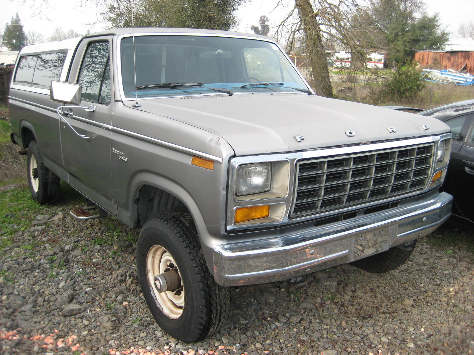 Ford F350 1981 #2