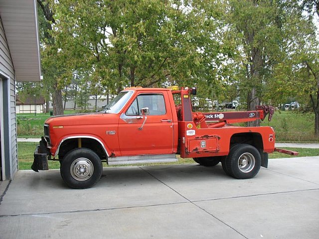 Ford F350 1985 #3
