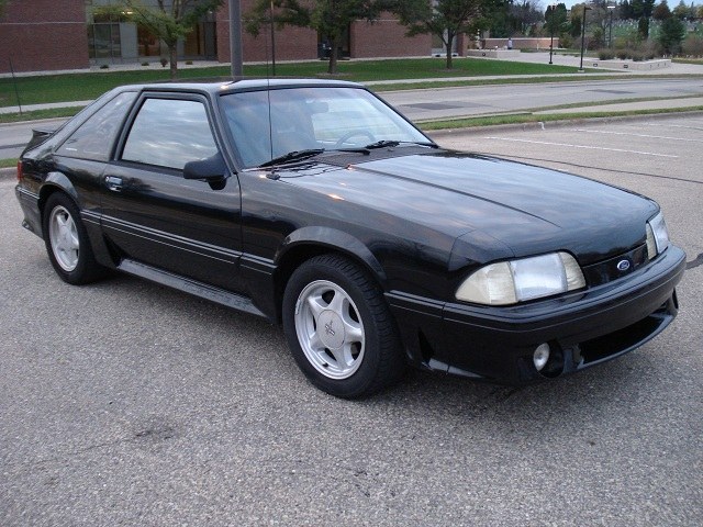 1993 Ford Mustang - Information and photos - MOMENTcar