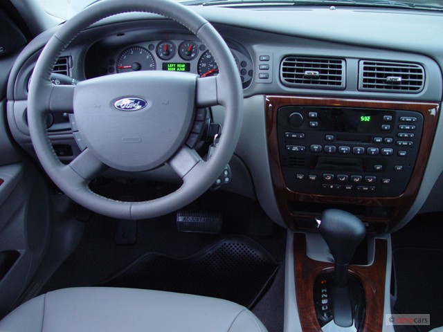 Ford Taurus 2005 #2