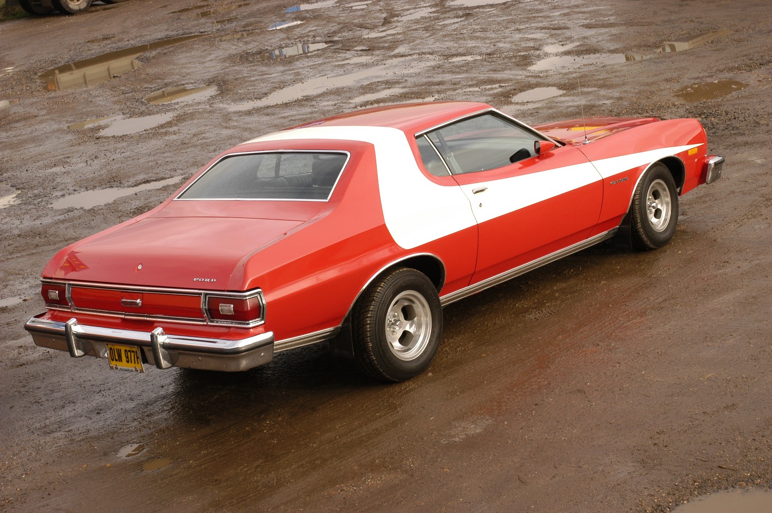Ford Torino 1976 #8