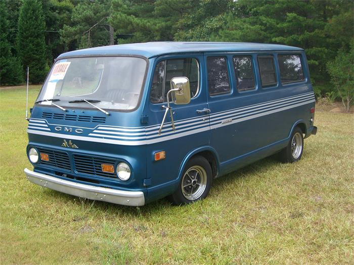 GMC Van 1969 #10