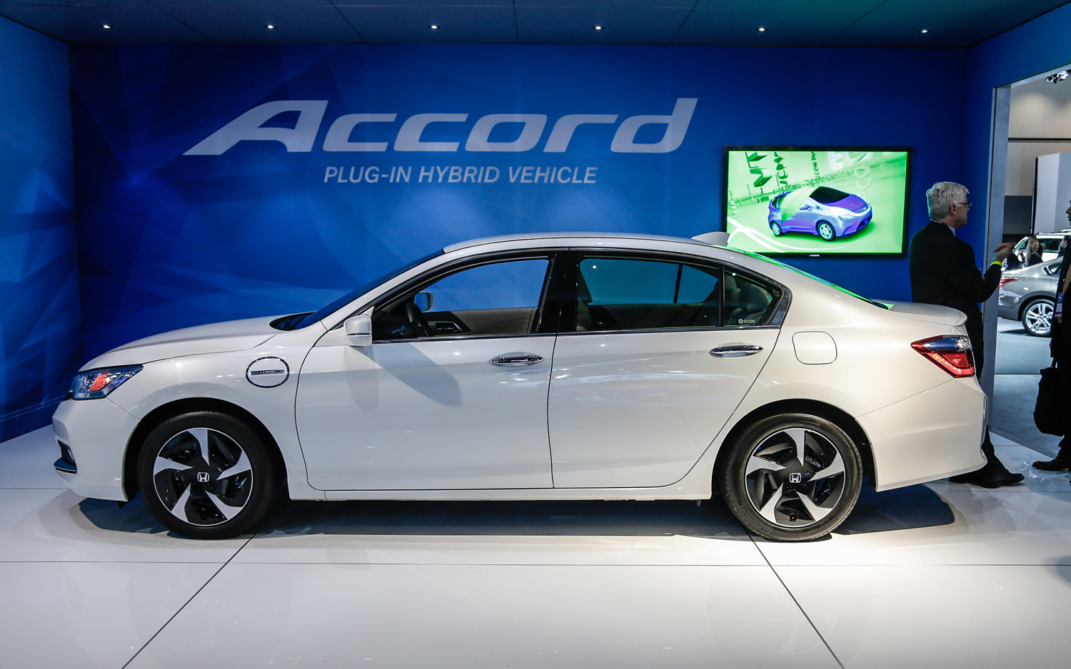 Honda Accord Hybrid #38