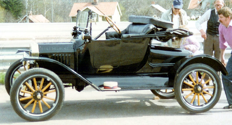 Hupmobile Model 32 1915 #1