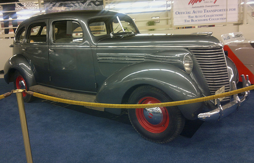 Hupmobile Series 822-E 1938 #11