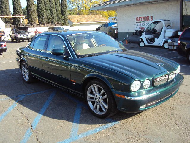 Jaguar XK-Series 2004 #14