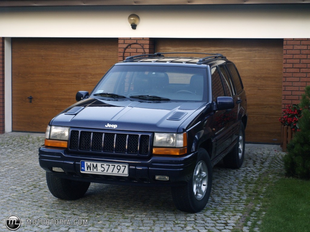 Jeep Grand Cherokee 5.9 Limited #19