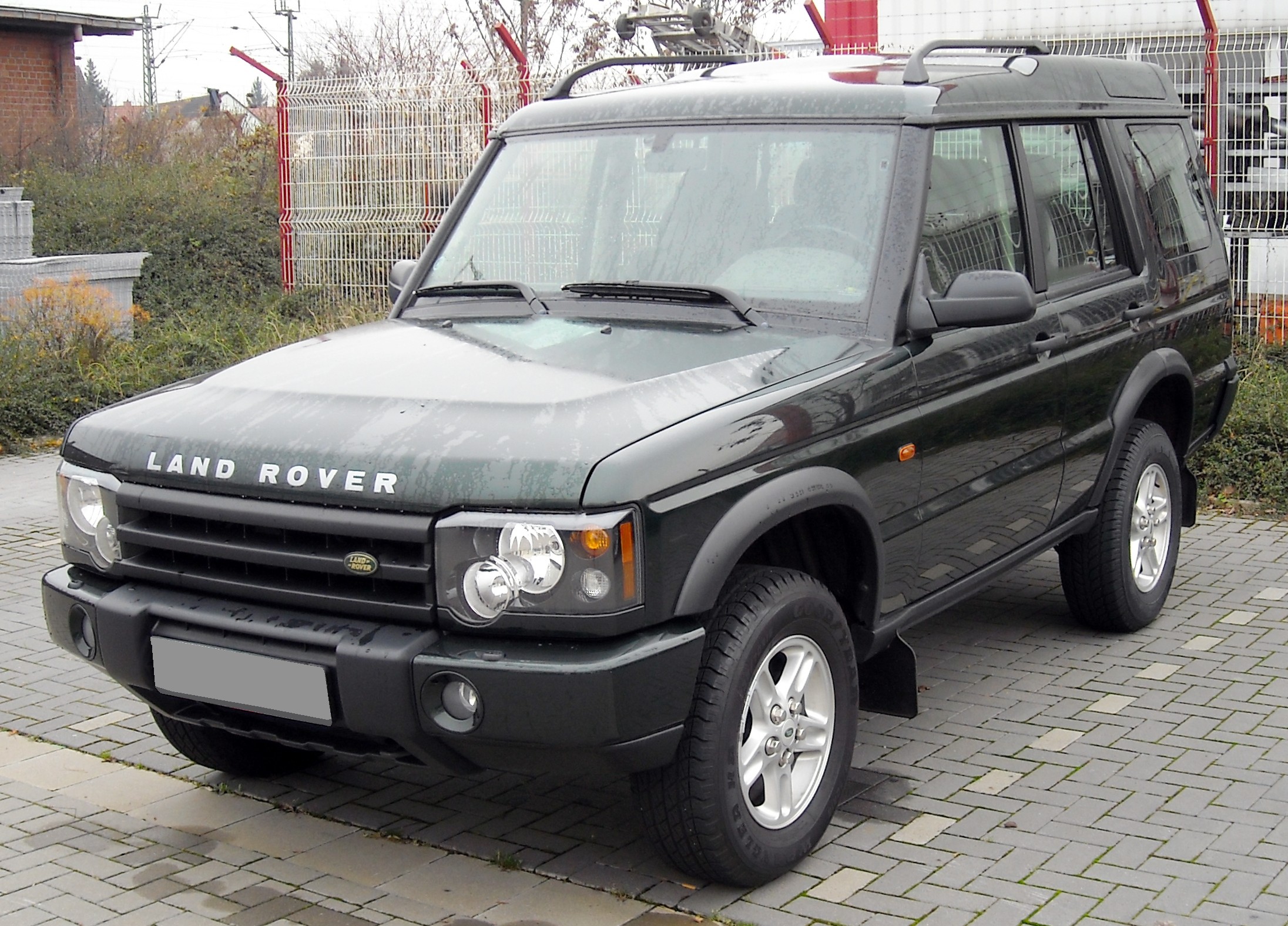 Land Rover Discovery 2003 #1