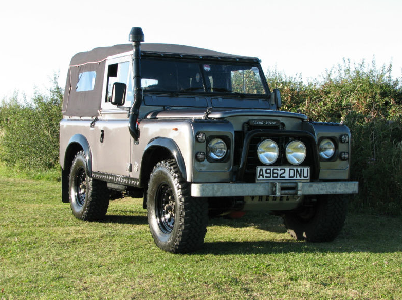 Land Rover Series III #12