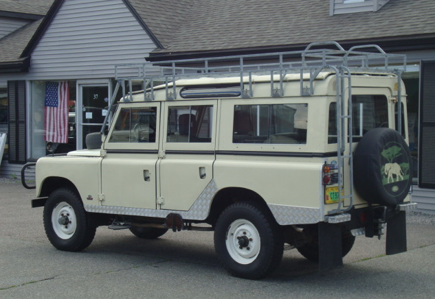 1973 Land Rover Series III - Information and photos - MOMENTcar