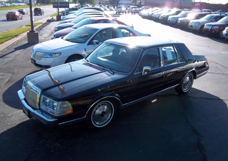 Lincoln Continental 1986 #12