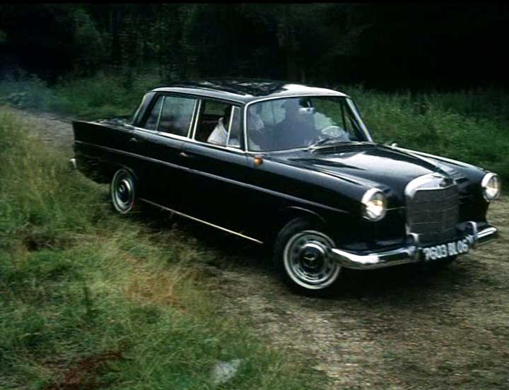 Mercedes-Benz 190 1962 #3