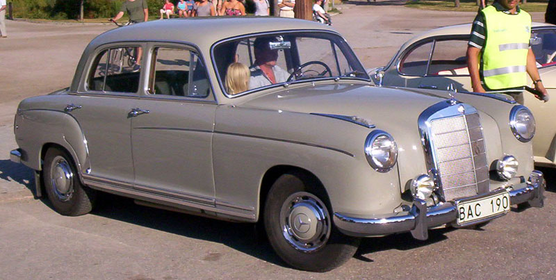 Mercedes-Benz 220 1957 #4
