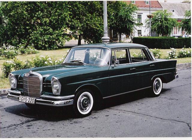 Mercedes-Benz 220 1963 #12