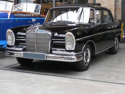 Mercedes-Benz 220S 1963 #7