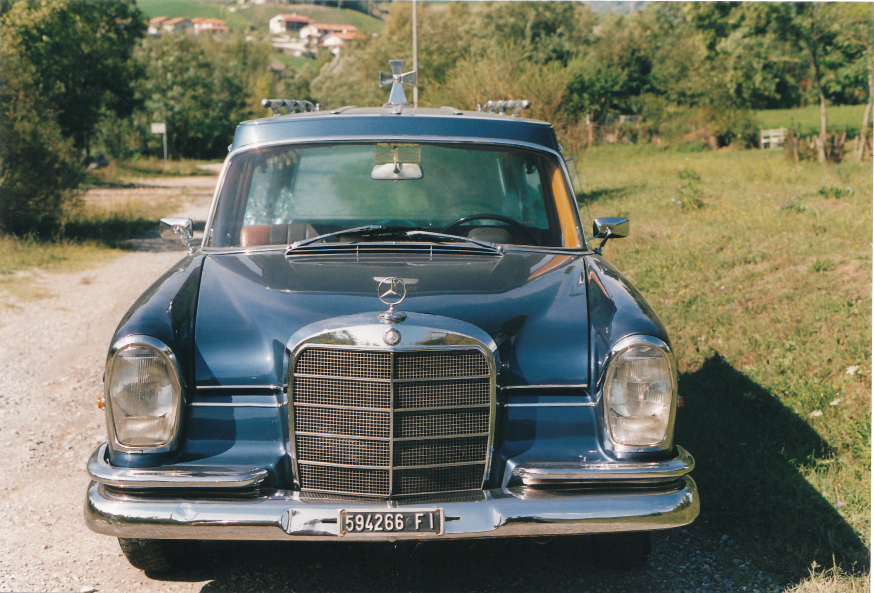 1964 Mercedes-Benz 220SE - Information and photos - MOMENTcar
