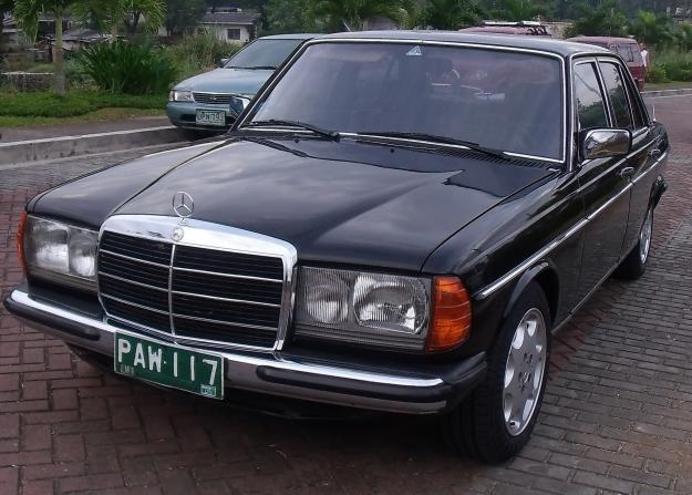 Mercedes-Benz 230 1978 #8