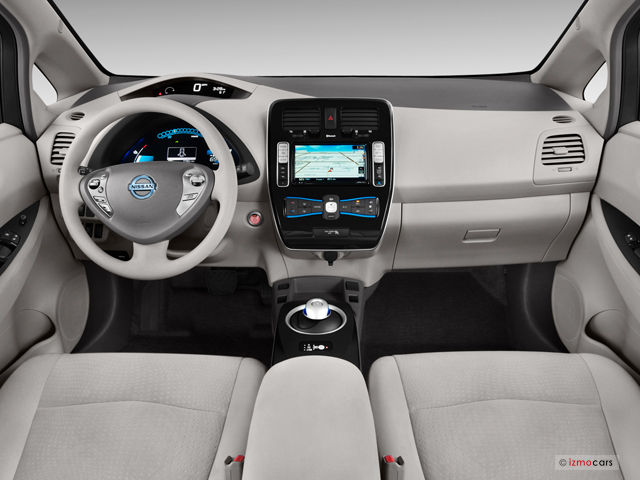 Nissan Leaf 2011 #8