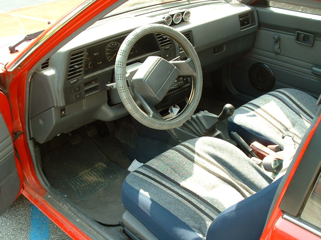 Nissan Sentra 1990 #9