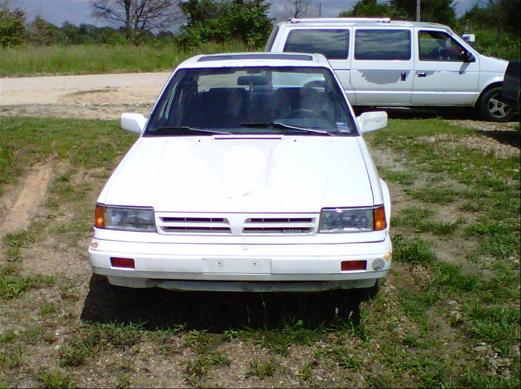 Nissan Stanza 1989 #1