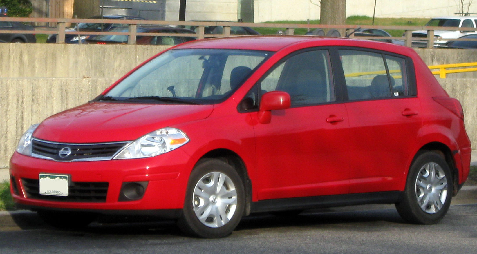 Nissan Versa 2011 #8