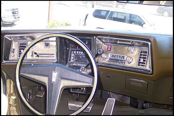 Oldsmobile Toronado 1972 #11
