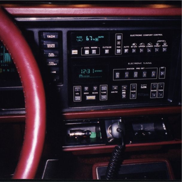 Oldsmobile Toronado 1987 #7