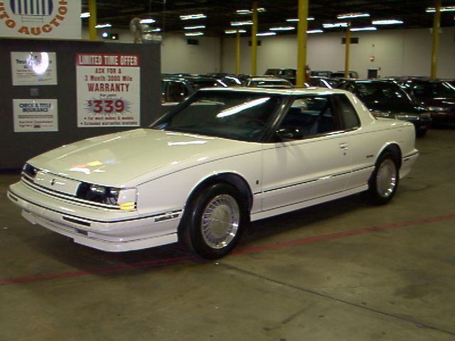 Oldsmobile Toronado 1990 #13