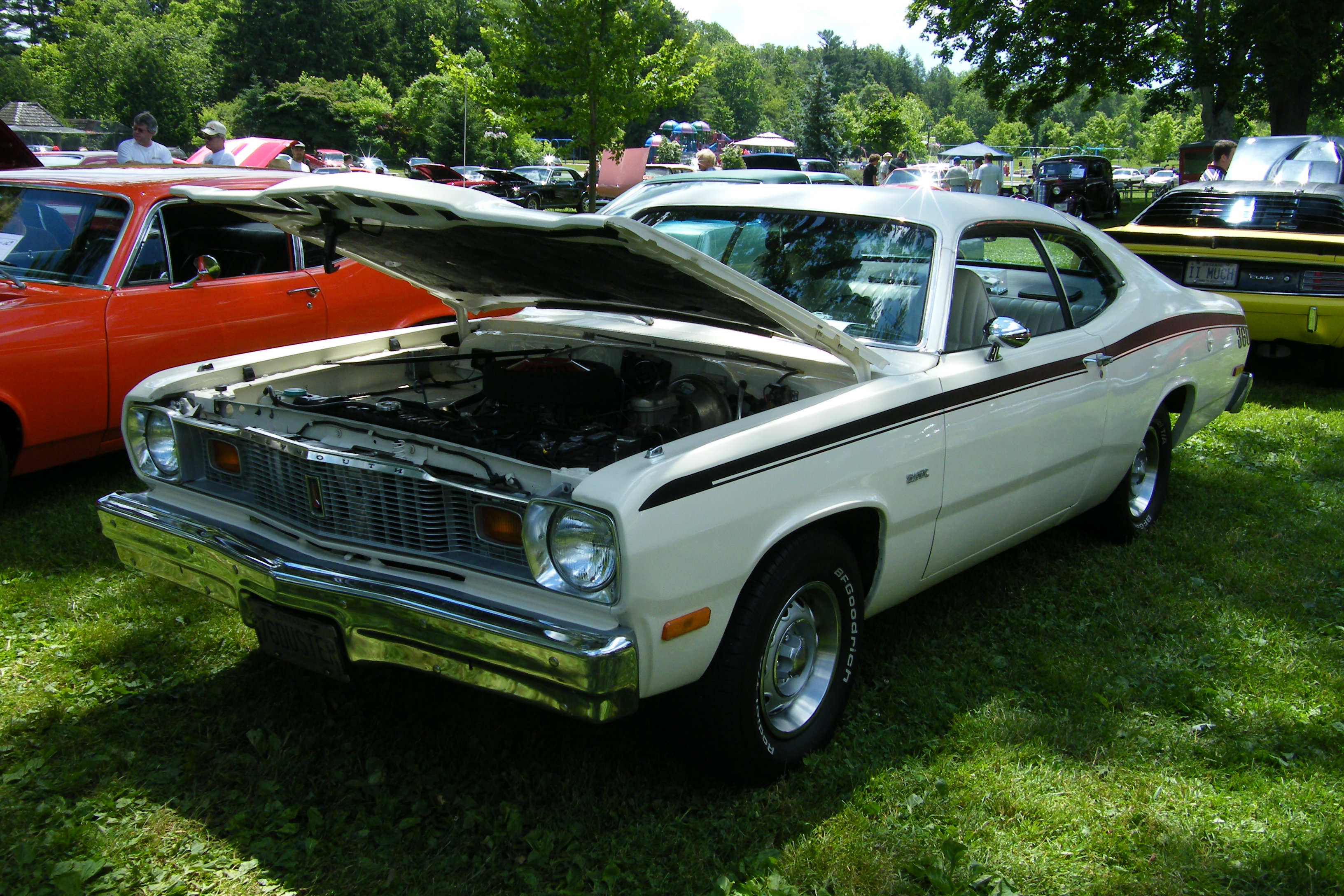 Plymouth Duster 1976 #3