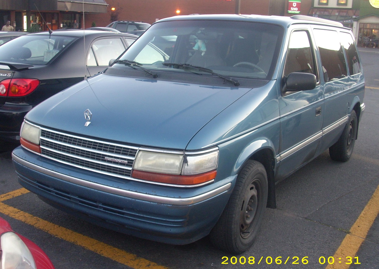 Plymouth Grand Voyager 1993 #6