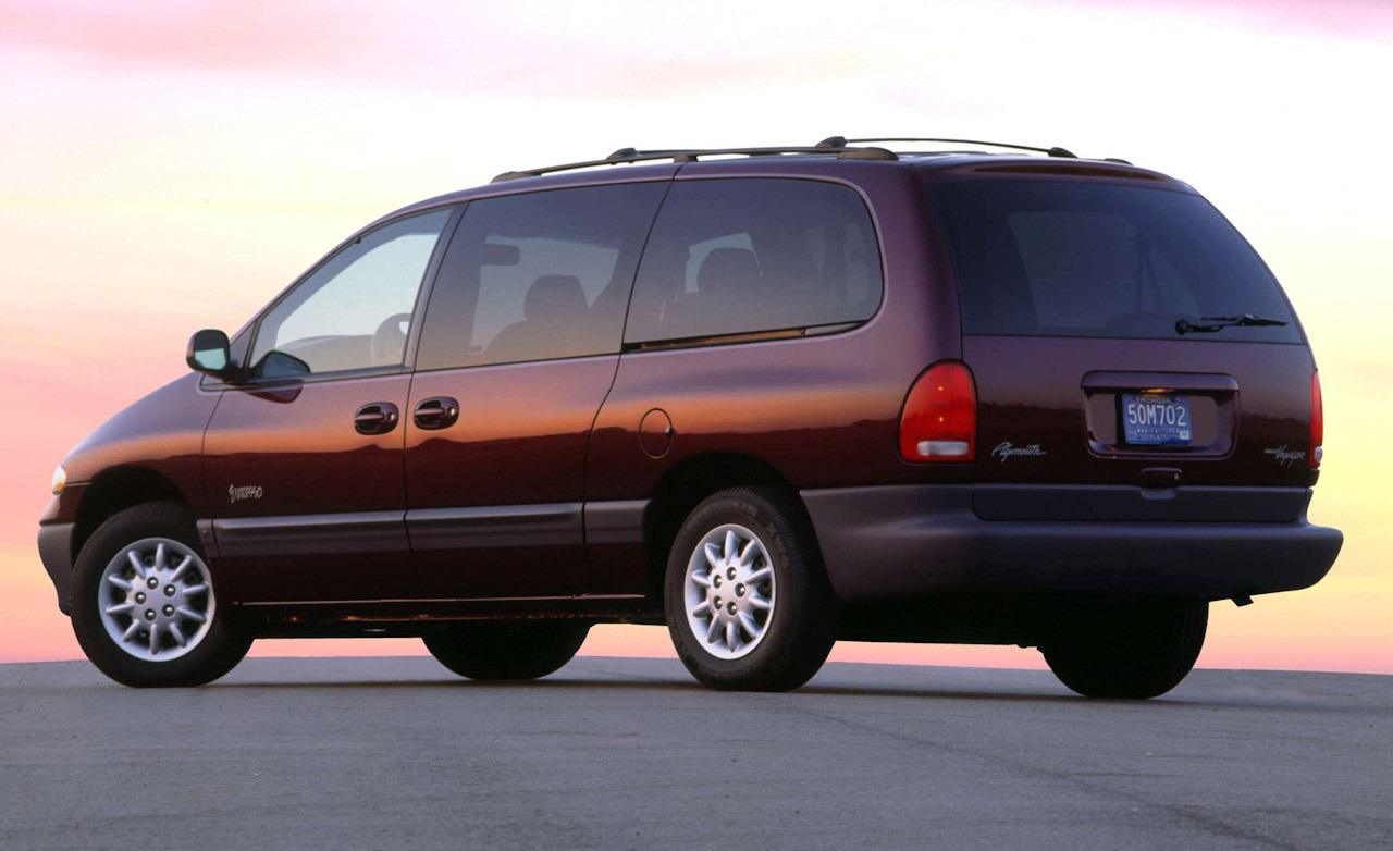 Plymouth Grand Voyager Expresso #1