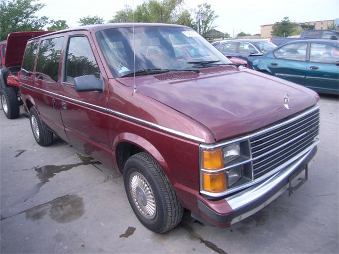 Plymouth Voyager 1986 #3