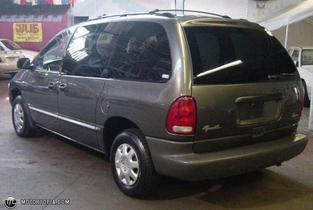 Plymouth Voyager 1998 #3