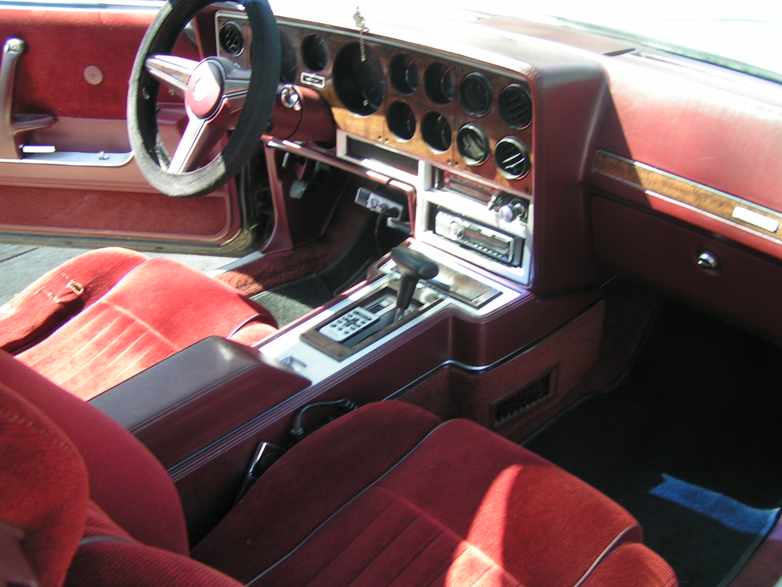 Pontiac 1000 1985 #13