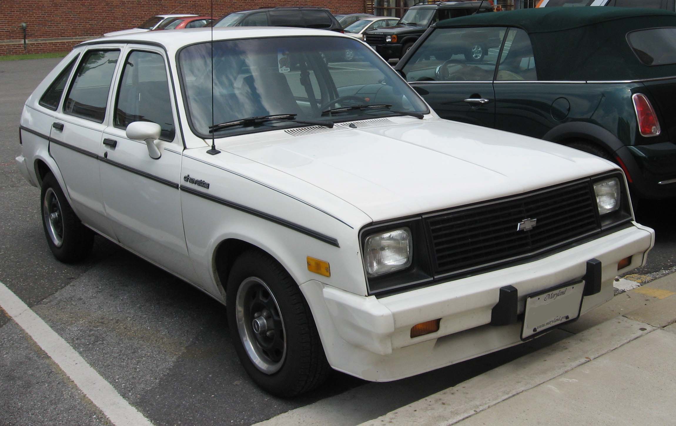 Pontiac 1000 1986 #7