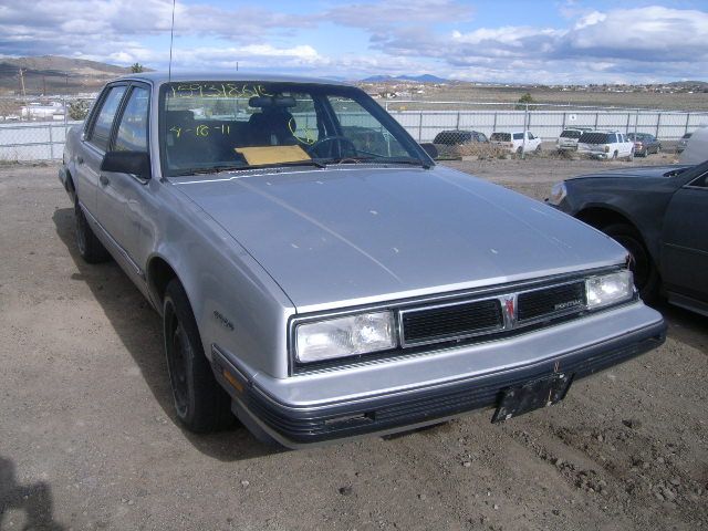 Pontiac 6000 1988 #10