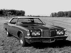 Pontiac Bonneville 1972 #8