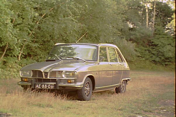 Renault R-16 1969 #8