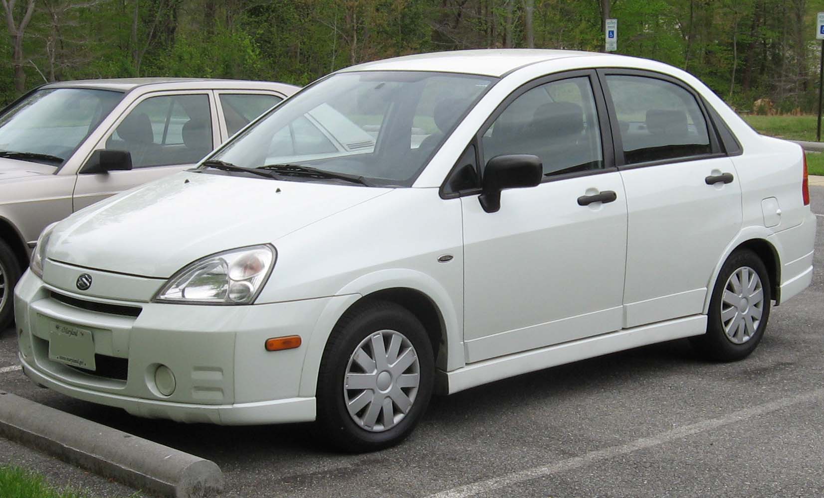 Suzuki Aerio 2005 #9