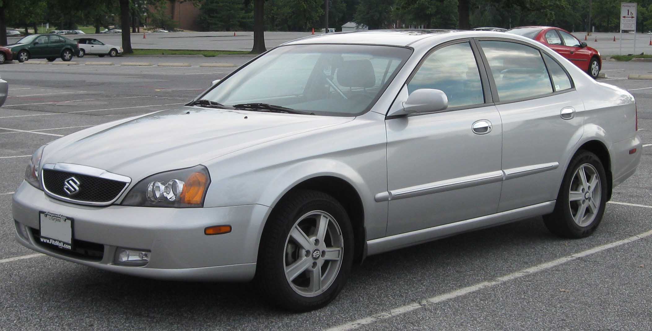 Suzuki Verona 2004 #1