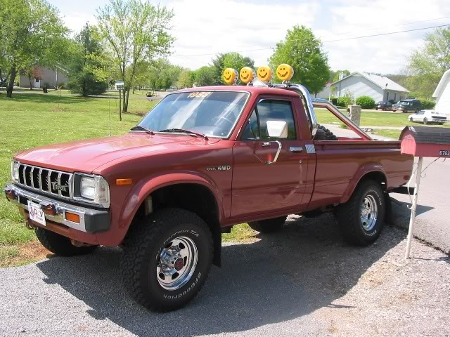 Toyota Pickup 1983 #7