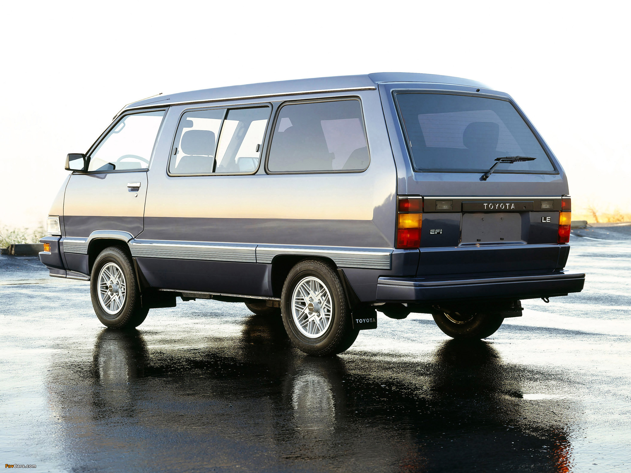 1984 Toyota Van - Information and photos - MOMENTcar