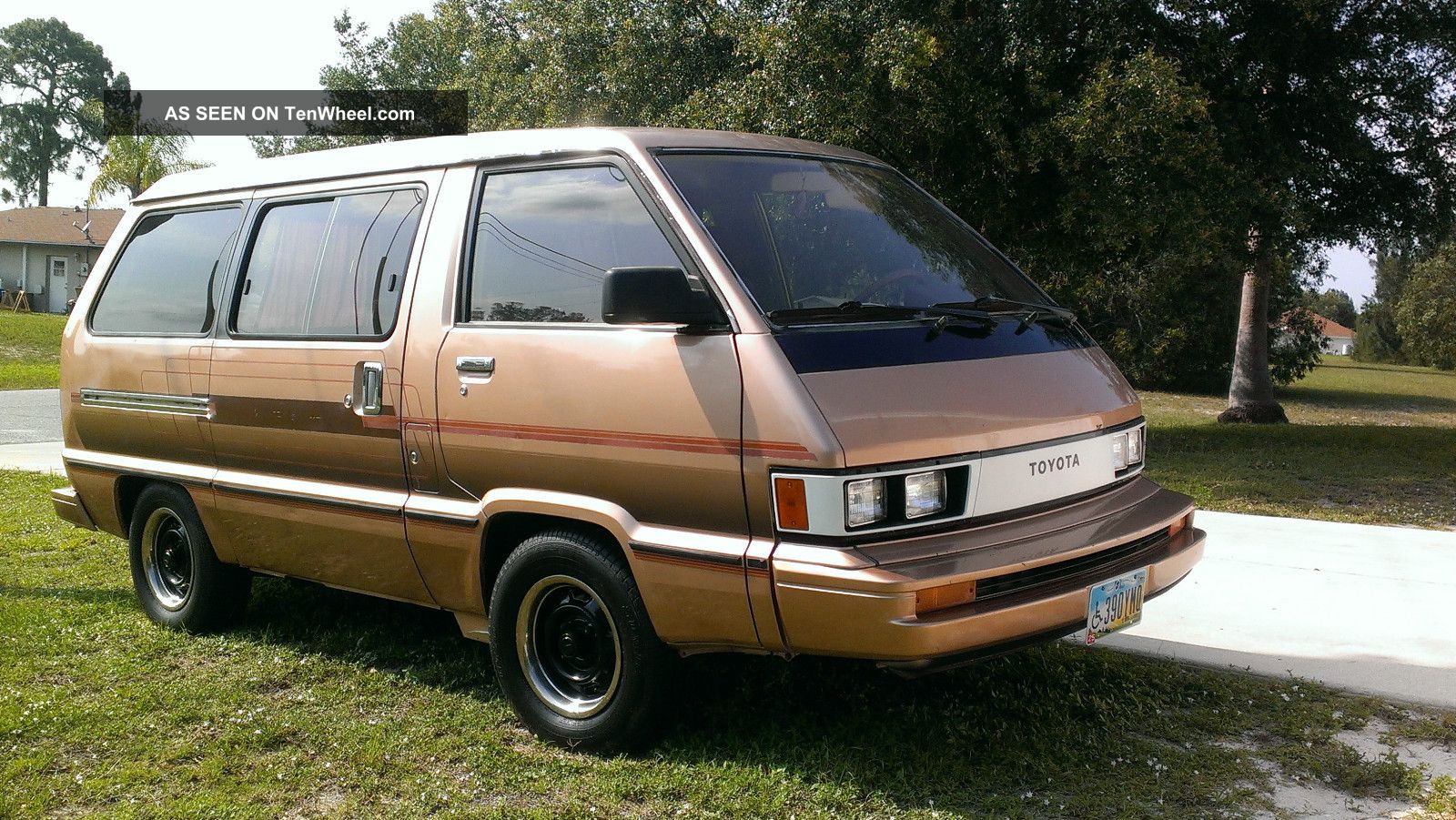 Toyota Van 1984 #7