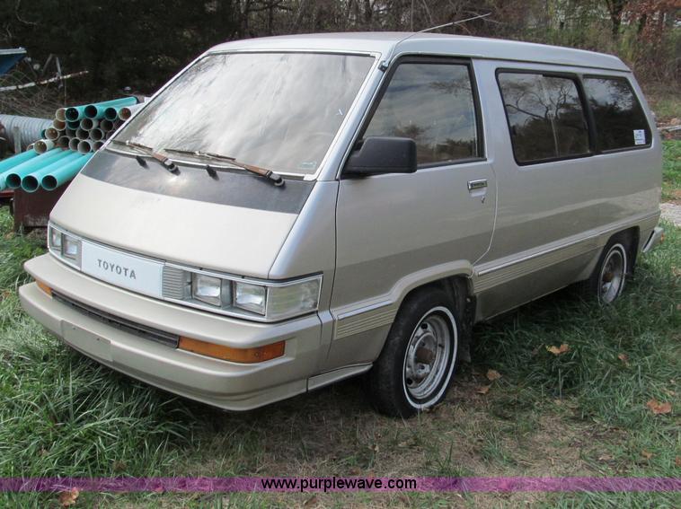 1986 Toyota Van - Information and photos - MOMENTcar