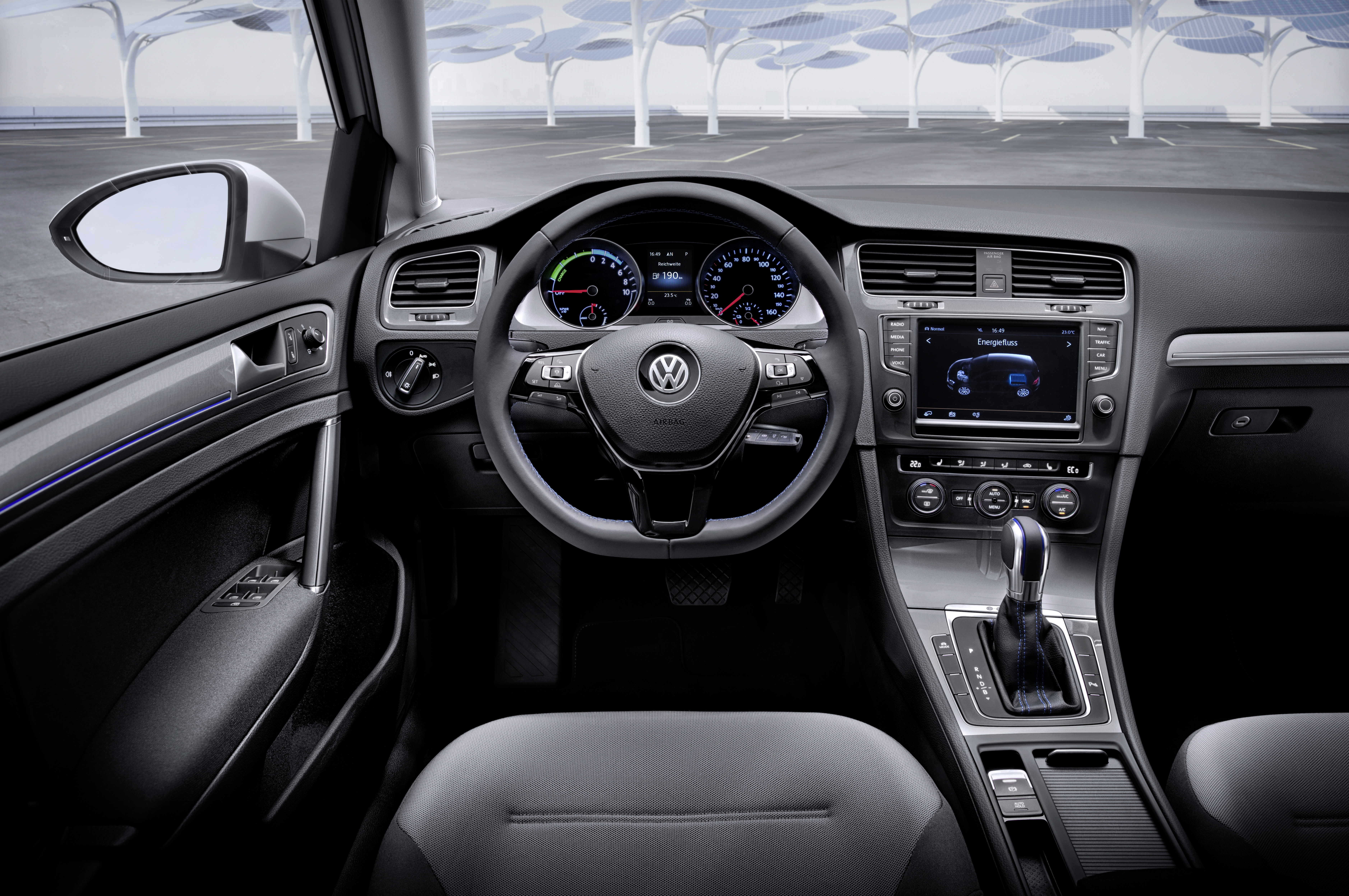Volkswagen e-Golf 2015 #5