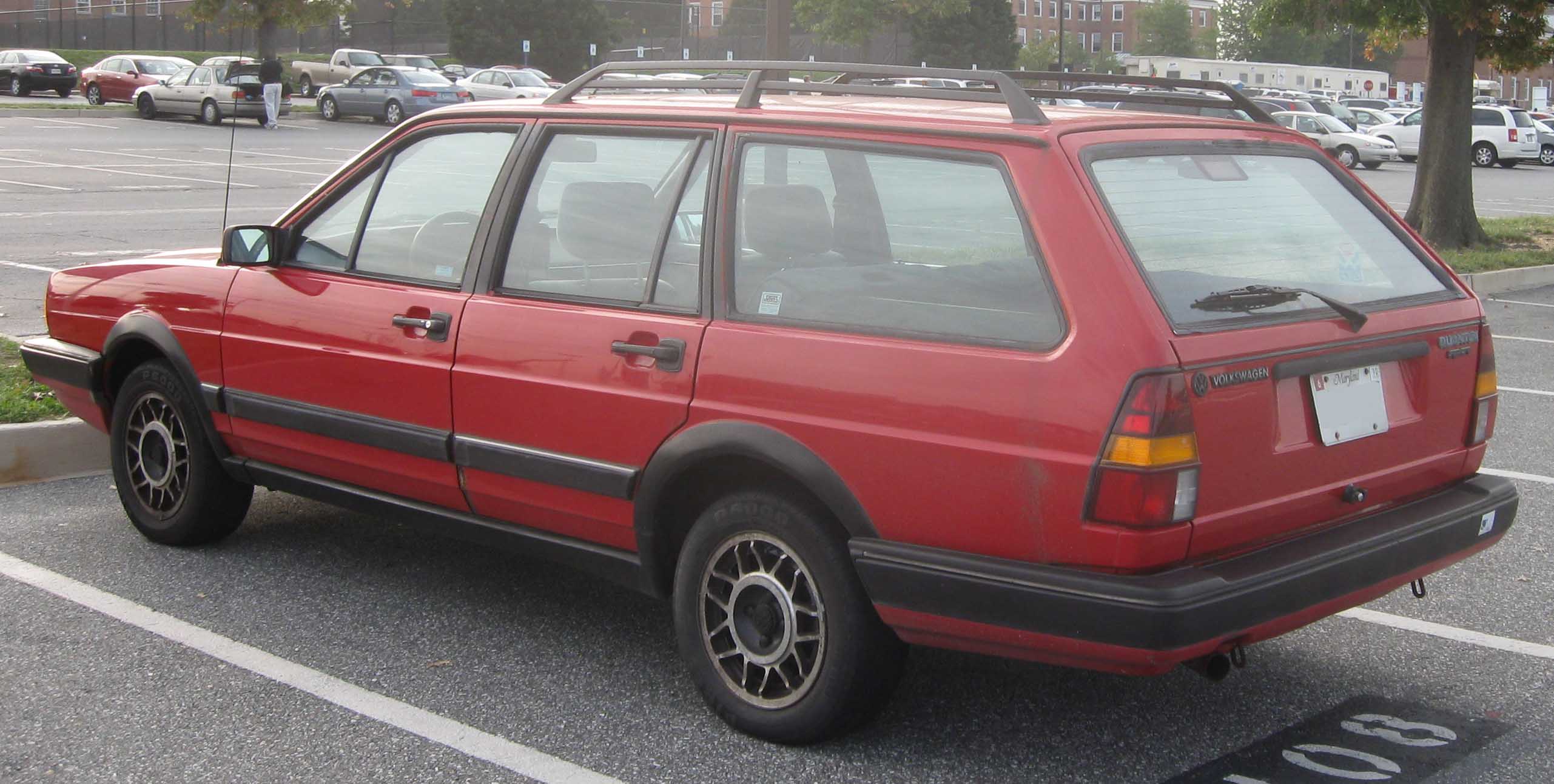 Пассат 2 универсал. Volkswagen Passat b2 универсал. Volkswagen Passat 1 Wagon. Passat b2 Wagon. Фольксваген Пассат хэтчбек 1986.
